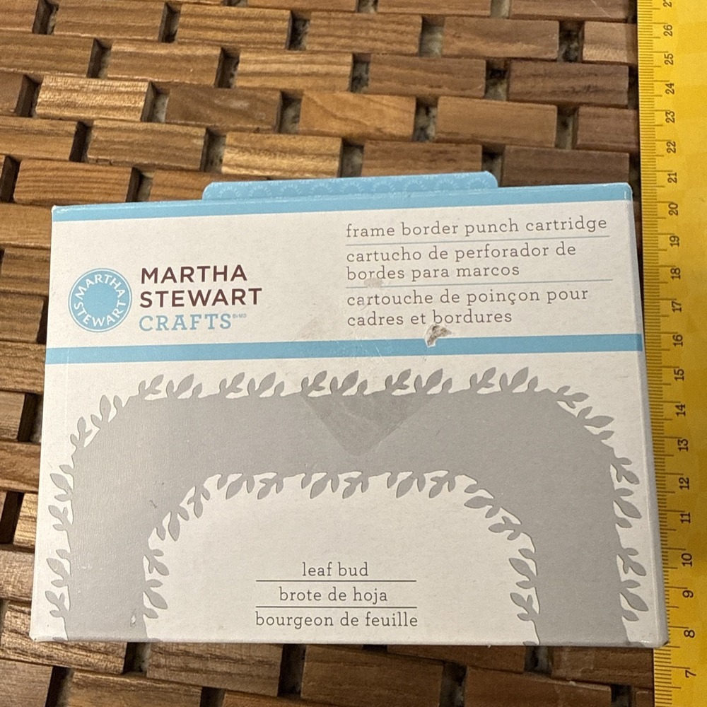 Martha Stewart Crafts Frame Border Punch Cartridge LEAF BUD